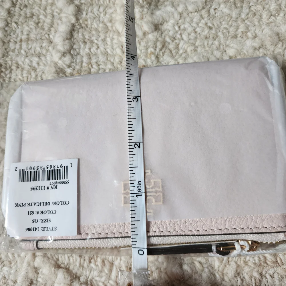 Tory Burch Light Pink Leather Wallet/ Still Wrapped From‎ The Store